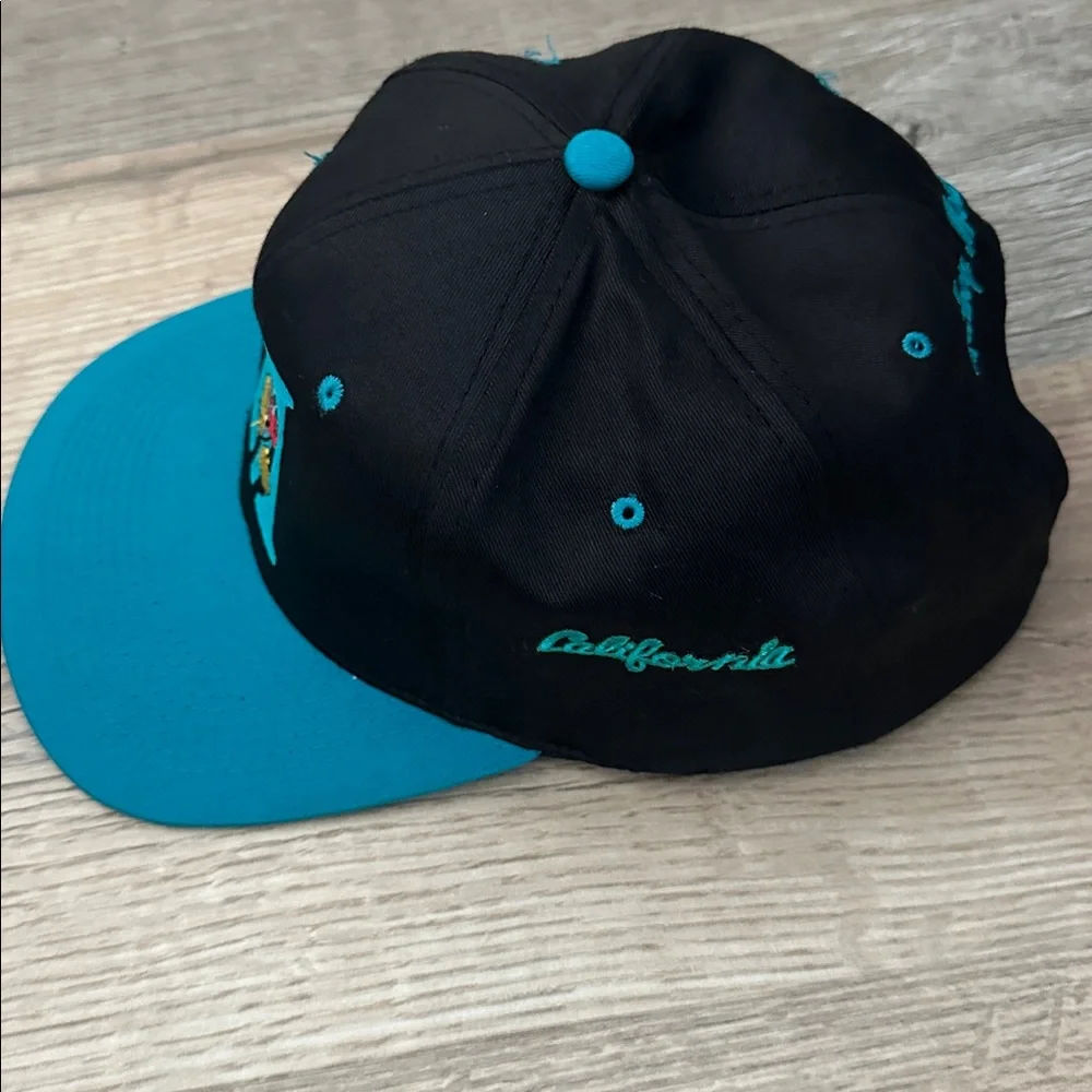 Vintage 90s Mickey Mouse Snapback Baseball cap